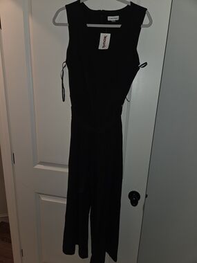 Calvin Klein Black Sleeveless Wide-Leg Jumpsuit (Very Stretchy Material)